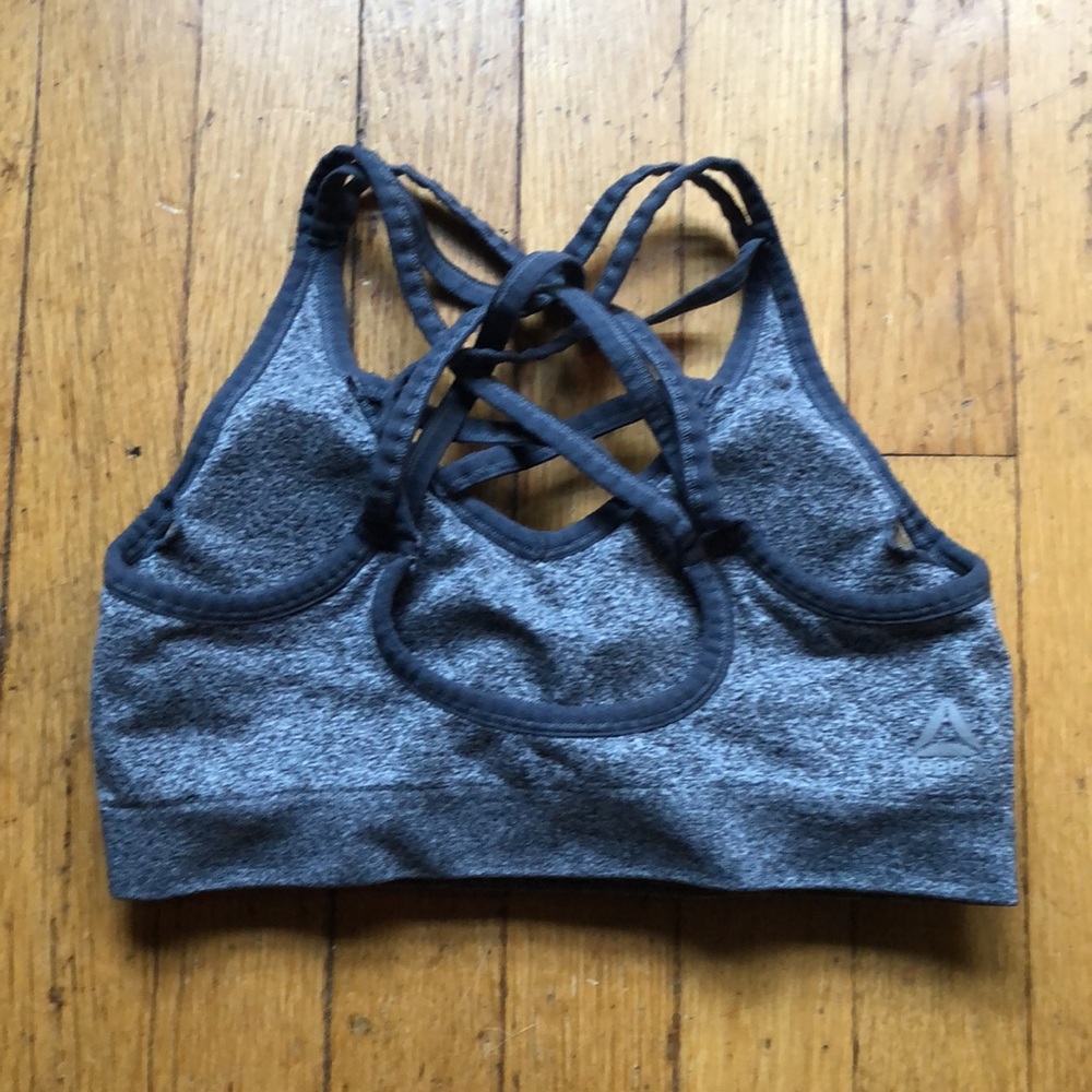REEBOK sports bra - Picture 3 of 5